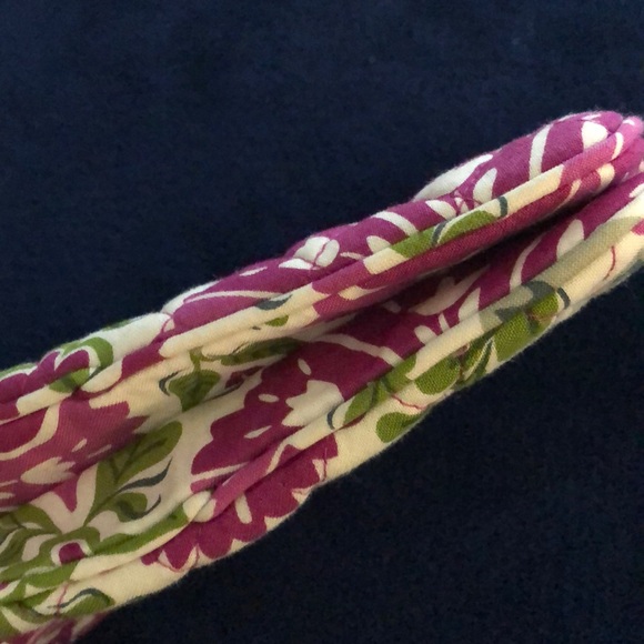 Vera Bradley wallet in retired JulipTulip pattern - Picture 7 of 8